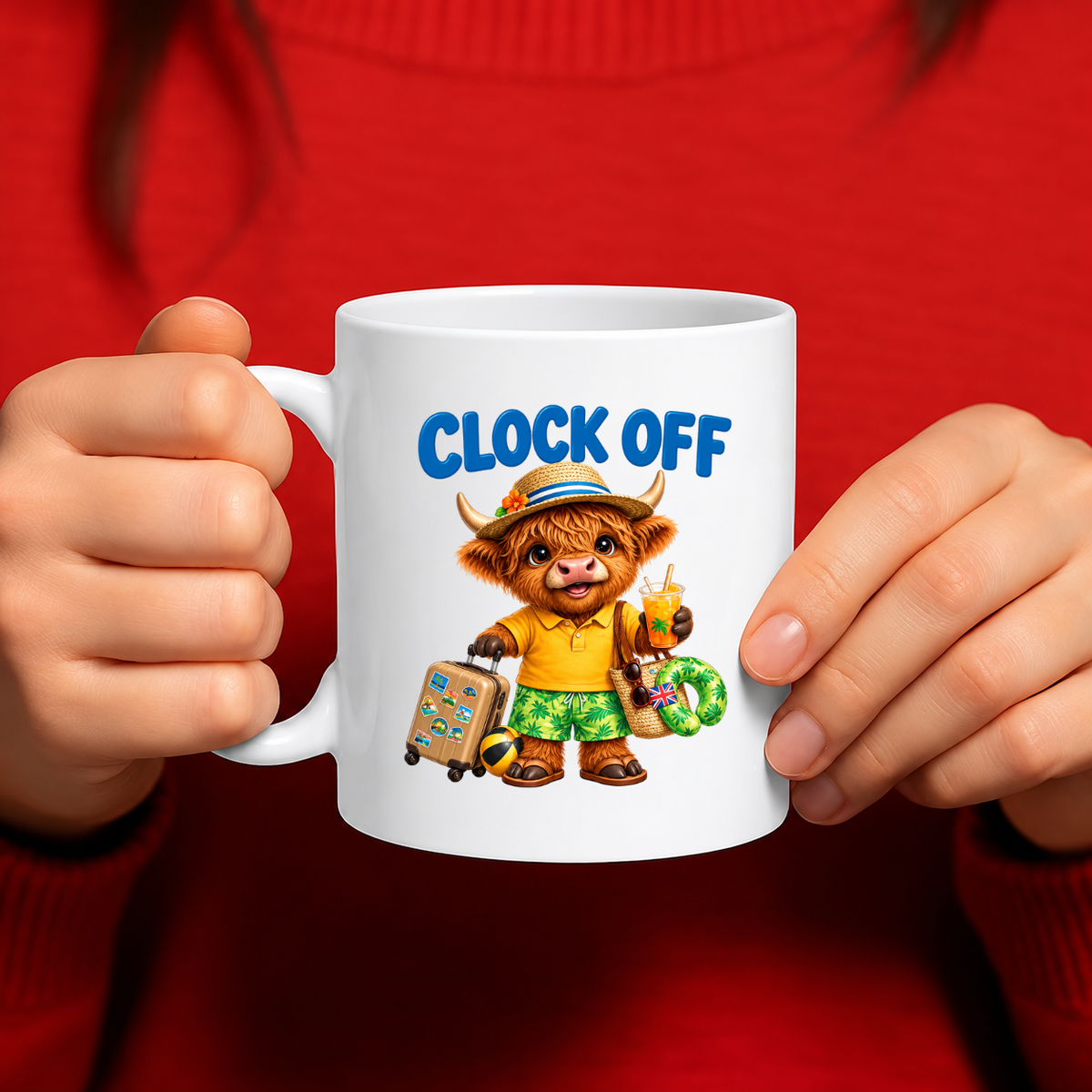MG6905 Clock Off Highland Cow Holiday Mug, 11oz White Ceramic Coffee Cup with Cute Travel Cow Artwork, Summer Vacation Design, 325ml Novelty Tea Cup for Home, Office and Everyday Drinks