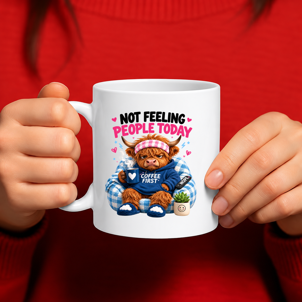 MG6908 Not Feeling People Today Highland Cow Mug, 11oz White Ceramic Coffee Cup with Grumpy Cow Coffee First Print, Funny Moody Animal Design, 325ml Novelty Tea Mug for Home and Office